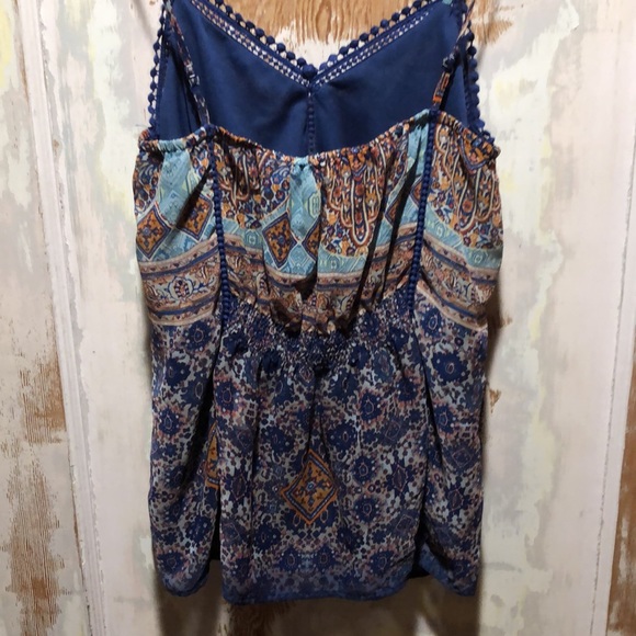 Collective Concepts Tank - Picture 4 of 6